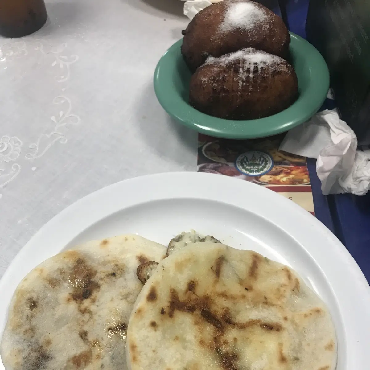 Pupusas Revueltas