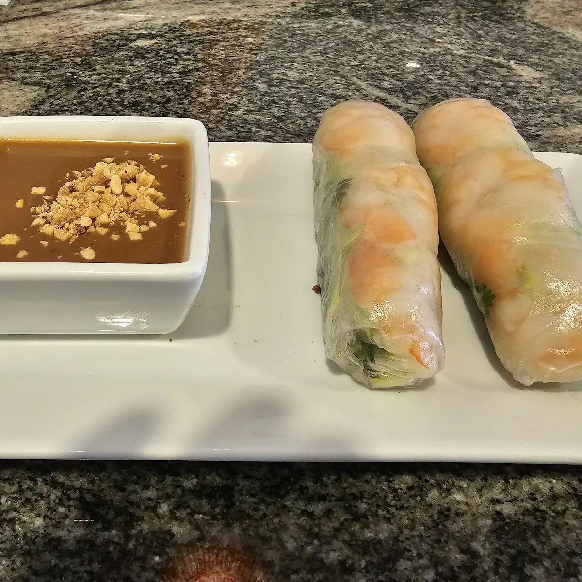 Summer Roll with Peanut Sauce