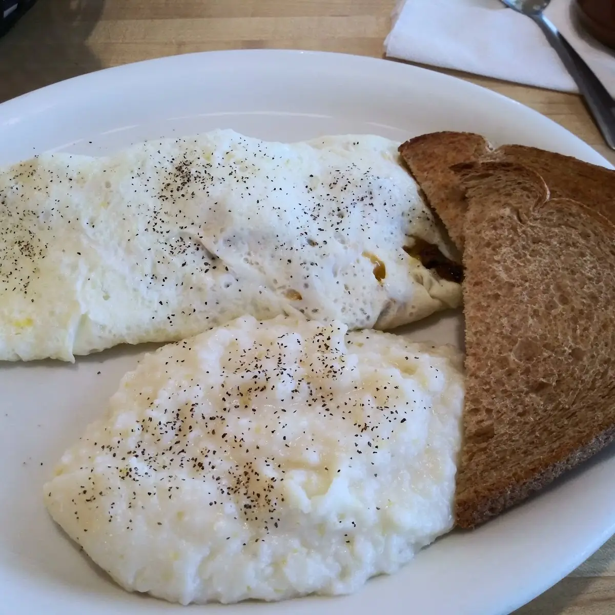 Egg White Omelette with Turkey Bacon