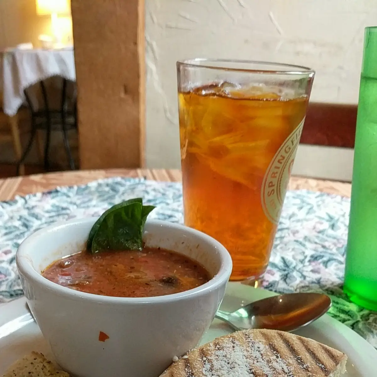 Grilled Mozzarella and Tomato Soup
