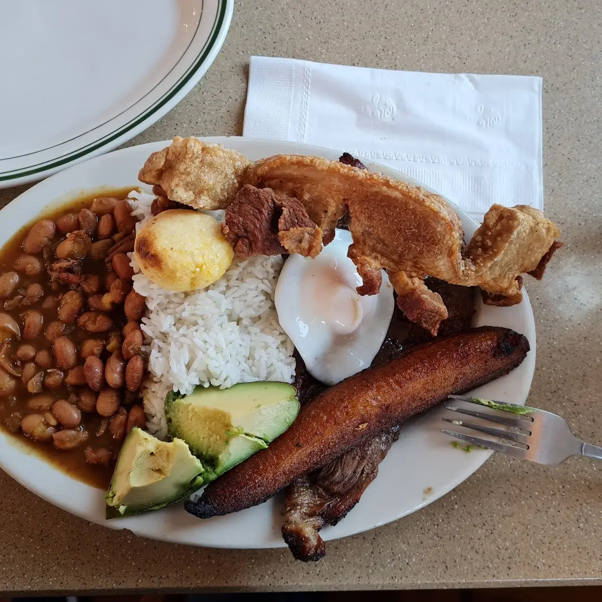 Bandeja Tipica Typical Dish