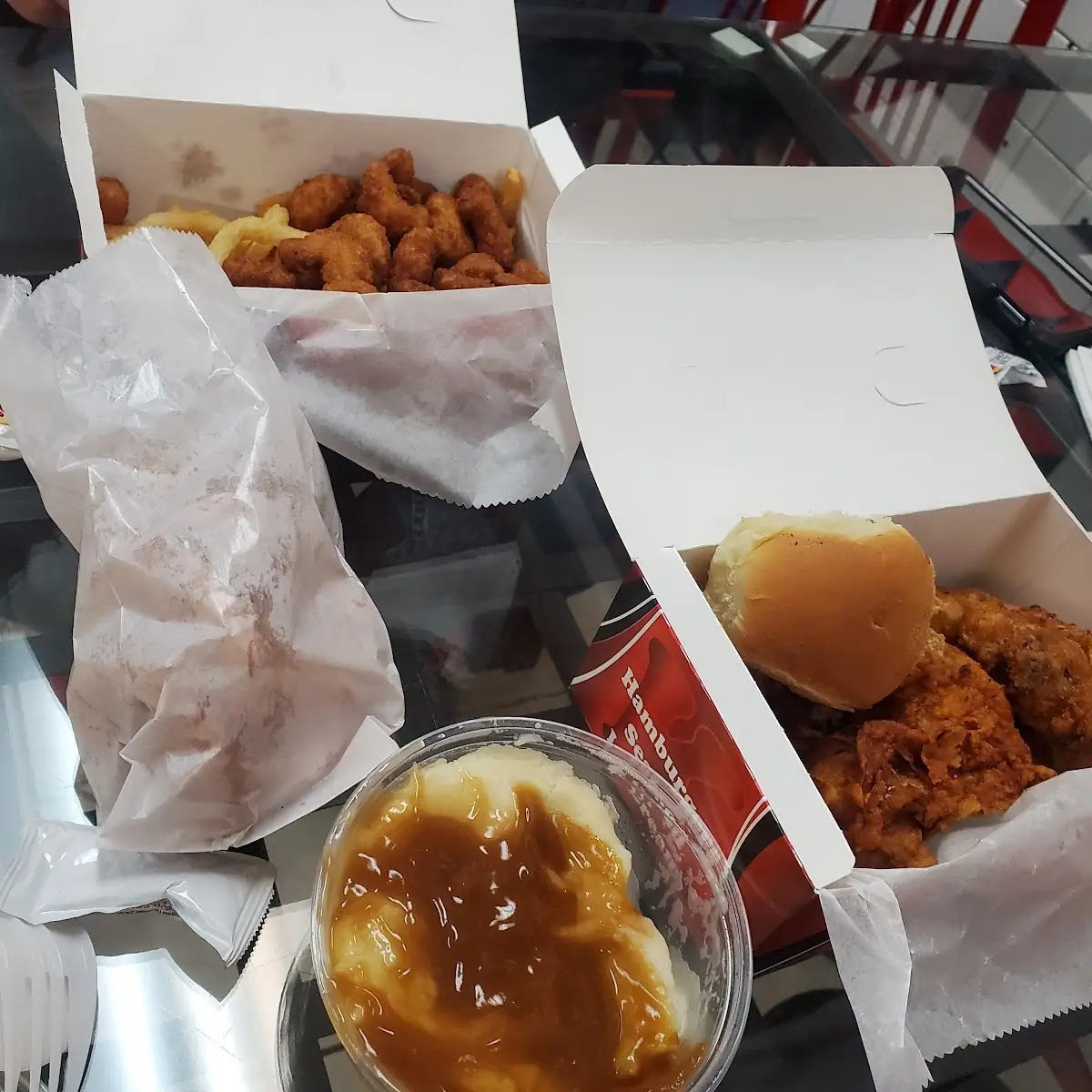Fried Shrimp and Fried Chicken