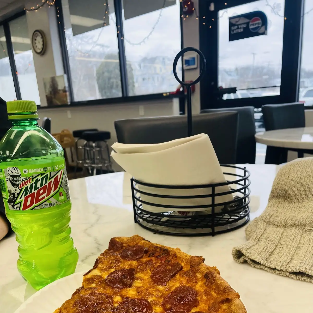 Chicken Caesar Pizza (Large 16")