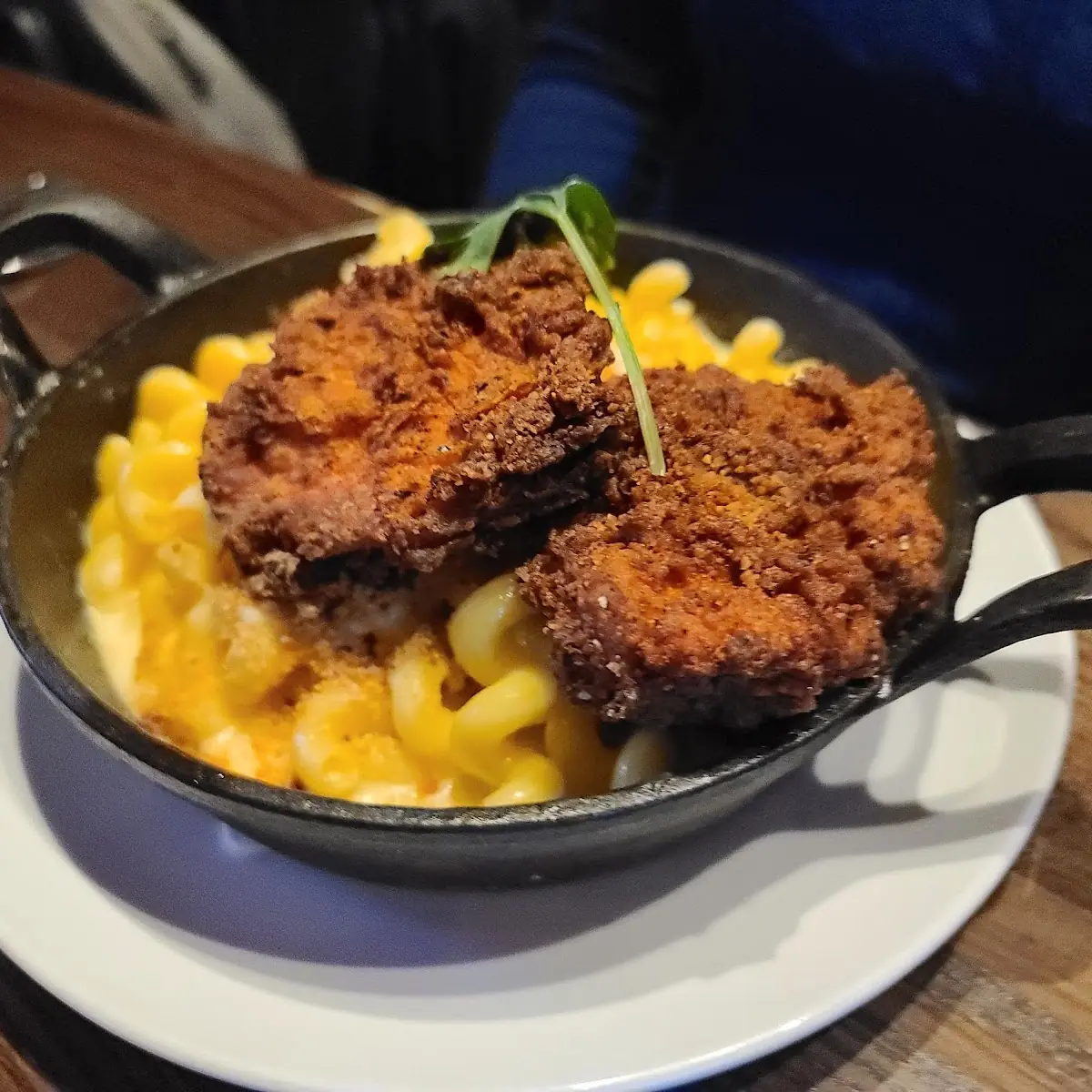 Southern Fried Chicken Mac & Cheese