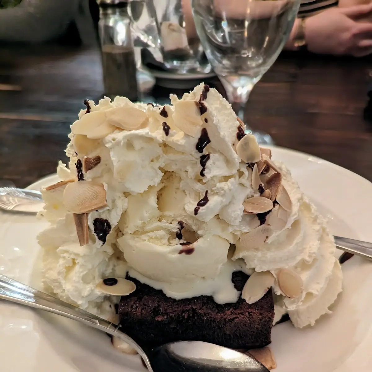 Brownie Sundae