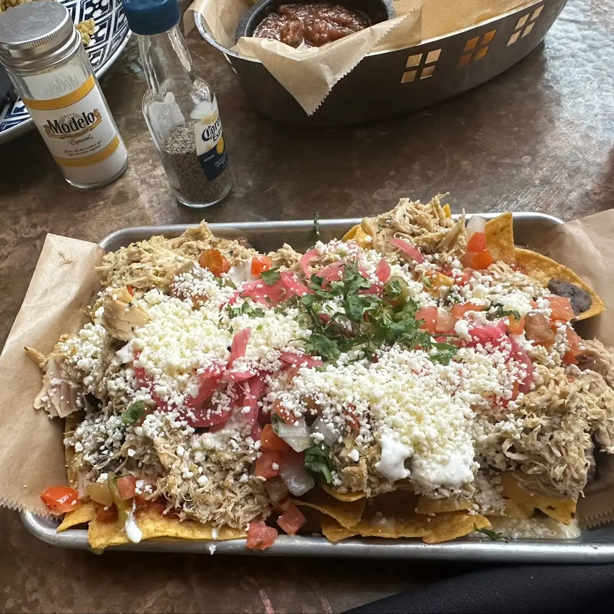 Green Chile Chicken Nachos
