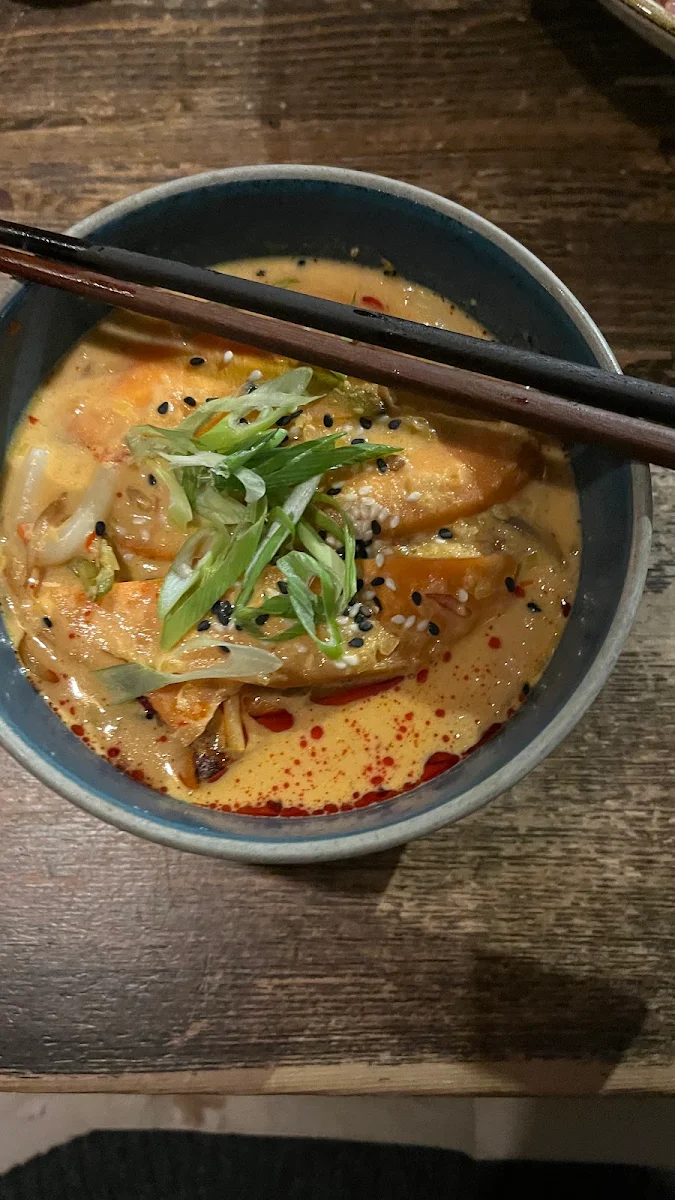 Beach Front Hot Pot, The Coup