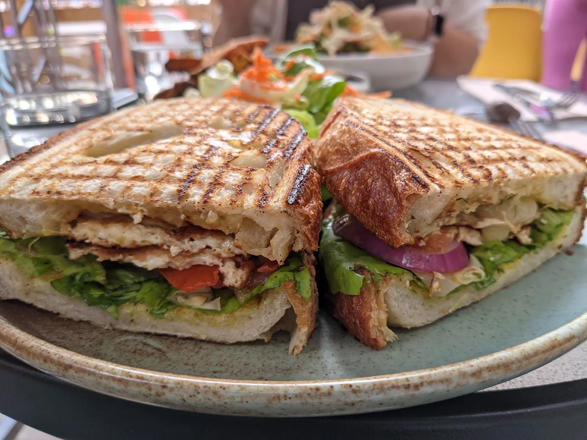 Treehouse Sandwich, The Coup
