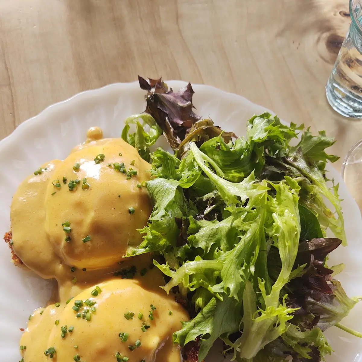 Crab Cake Benedict