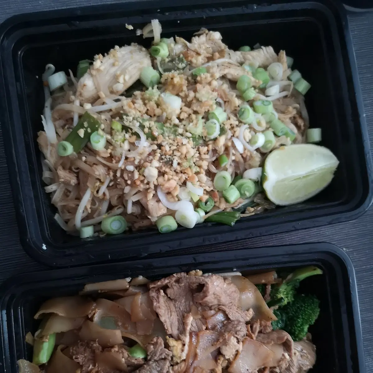 Chicken Pad Thai