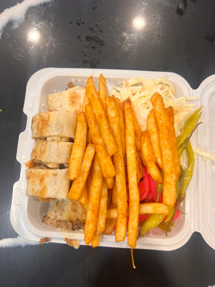 Fries with Pita Bread, Oscar Shawarma