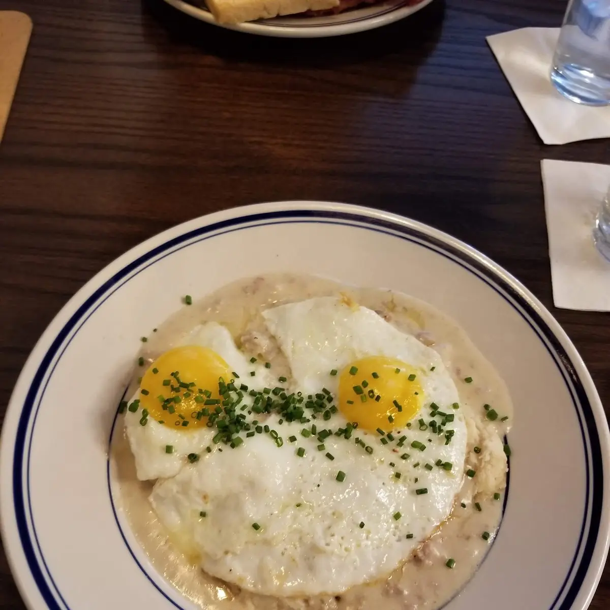 Biscuits & Gravy