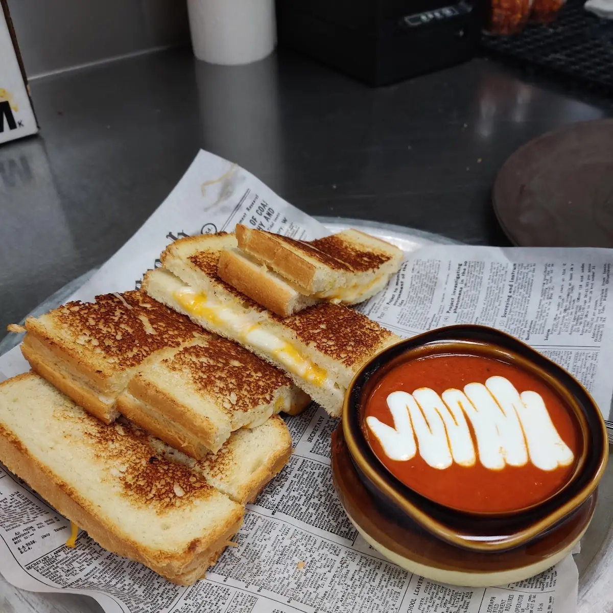 Triple Grilled Cheese w Tomato Bisque Soup