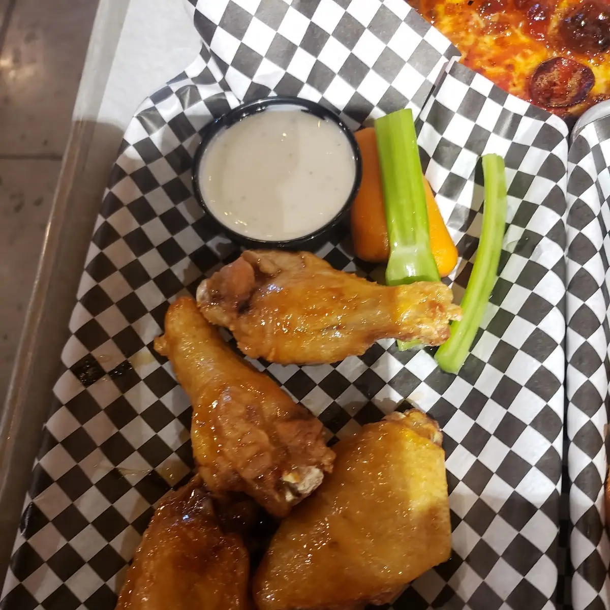 Wild n' Wonderful Wings