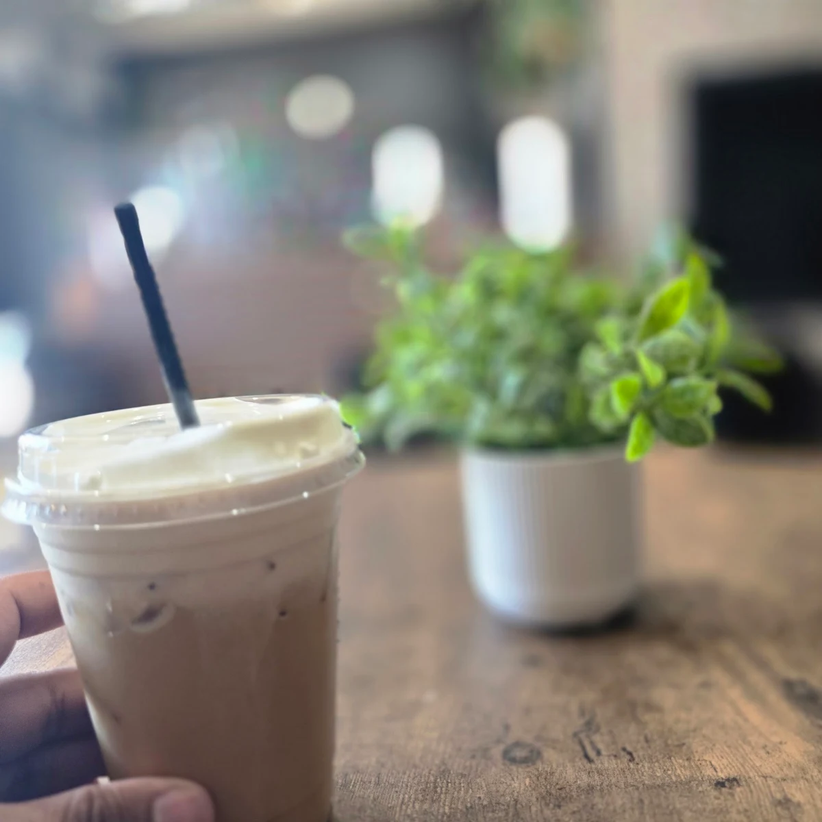 FRESAS CON CREMA ICED MATCHA