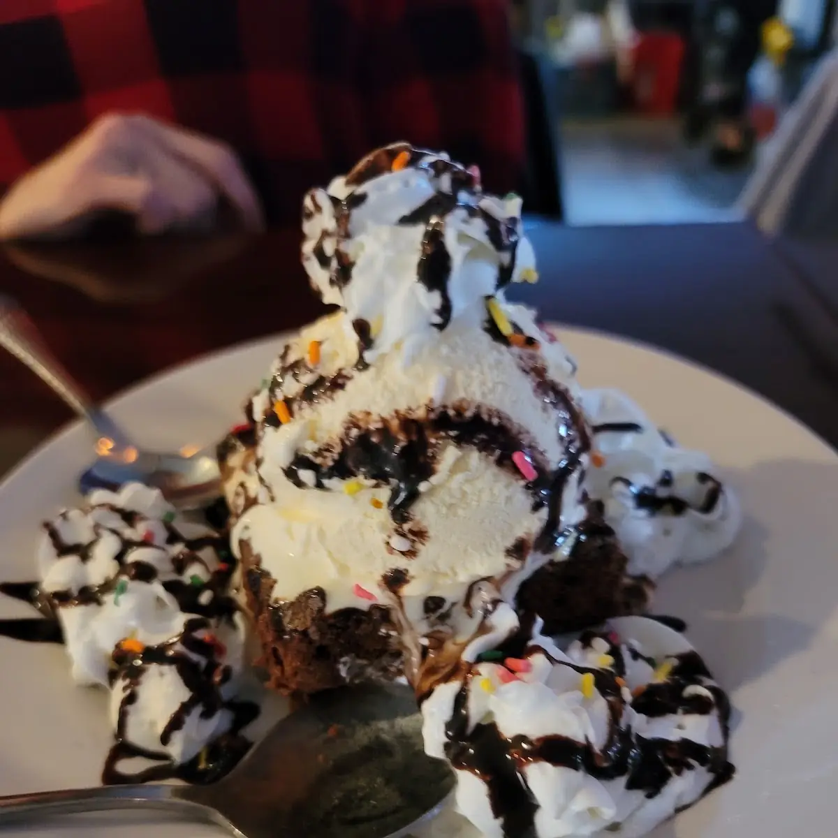 Brownie Sundae
