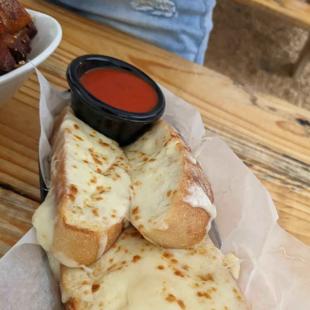 Cheesy Garlic Bread