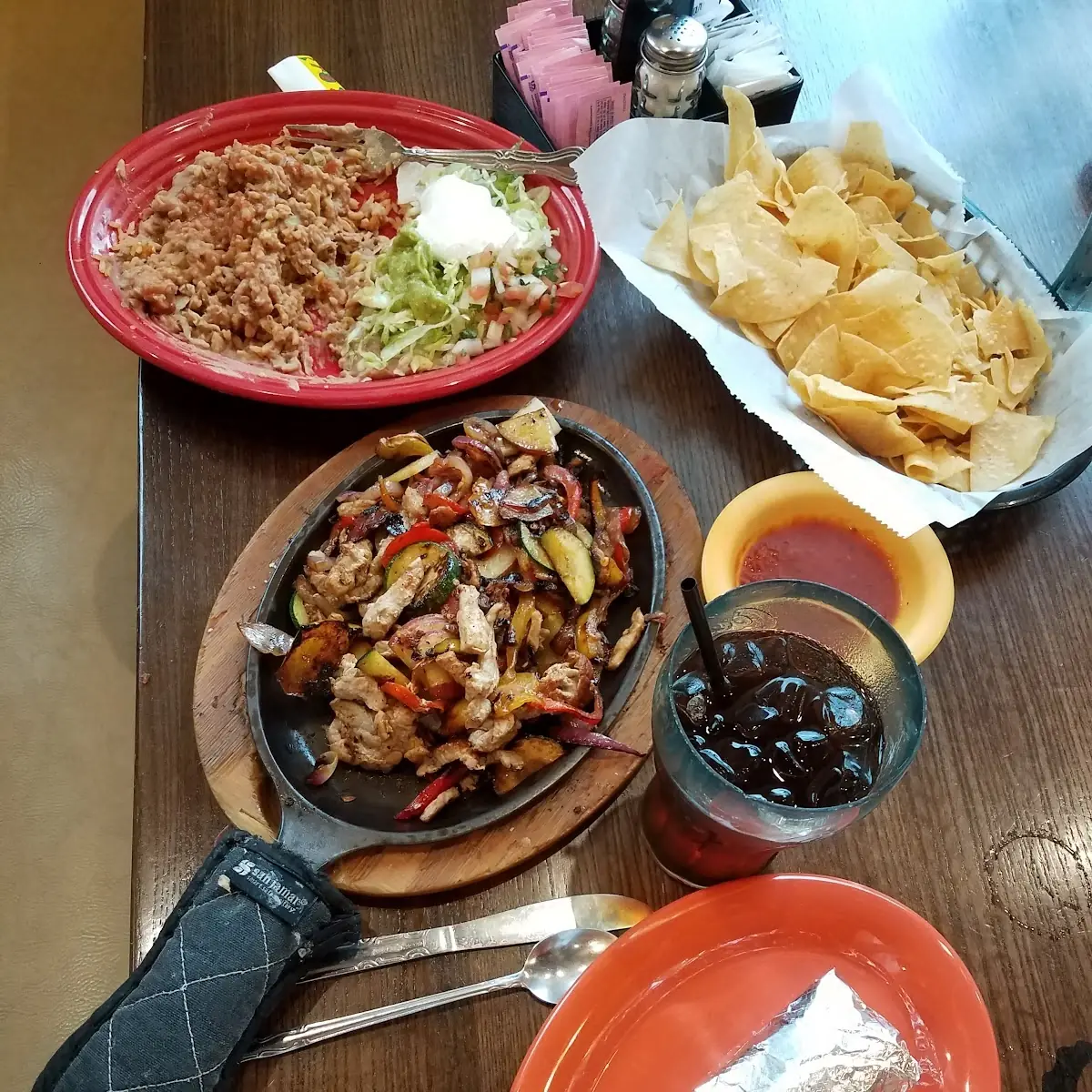 Pork Fajitas and Raspberry Iced Tea