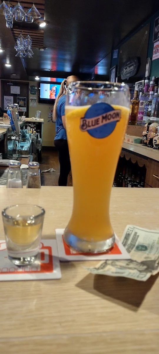 Blue Moon Belgian White