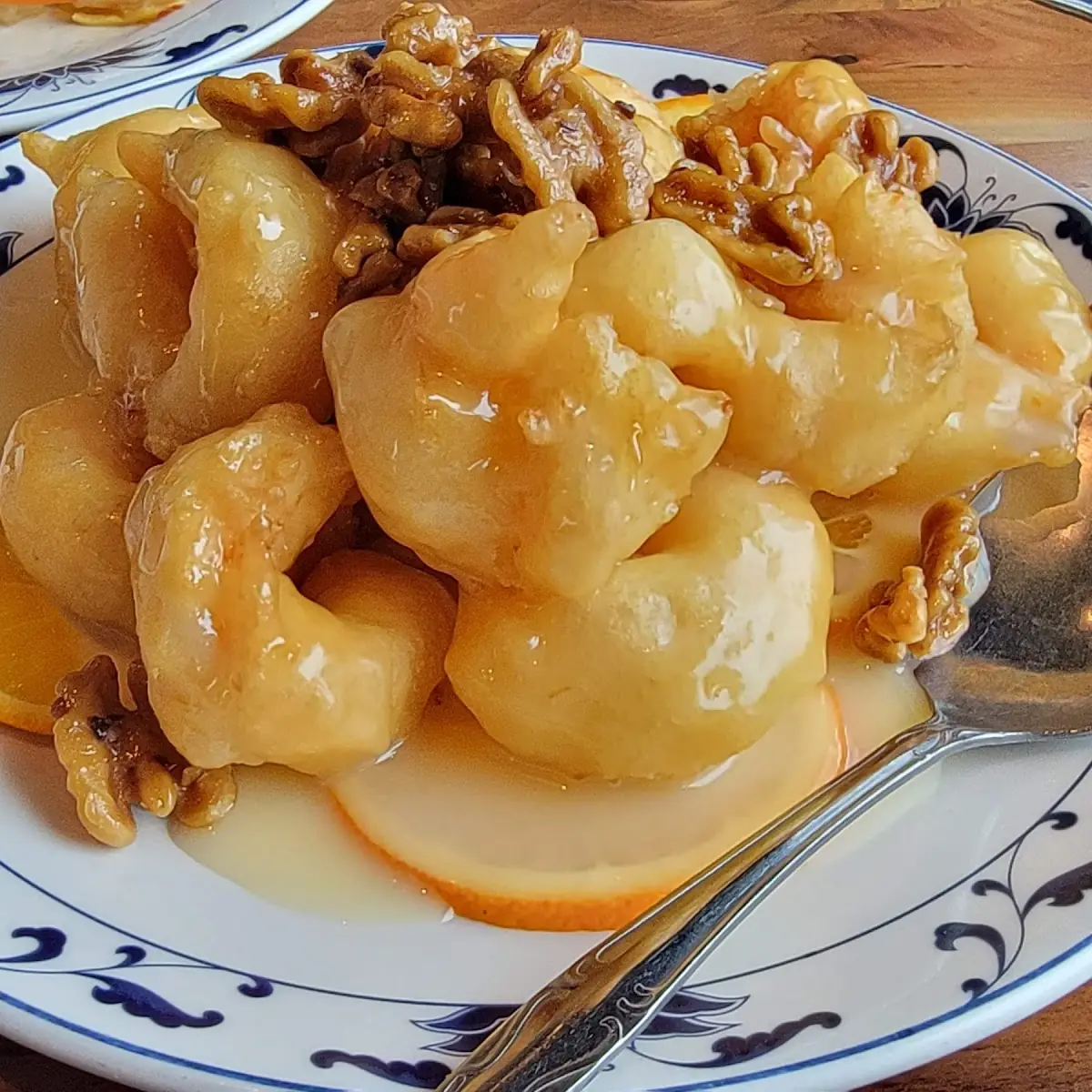 Honey Walnut Prawns