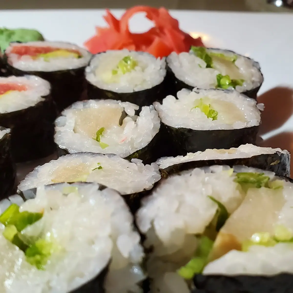 Hand Roll - Yellow Rail w Green Onion