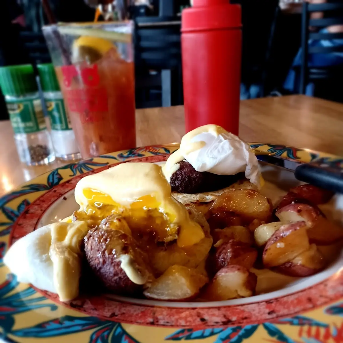 Crab Benedict