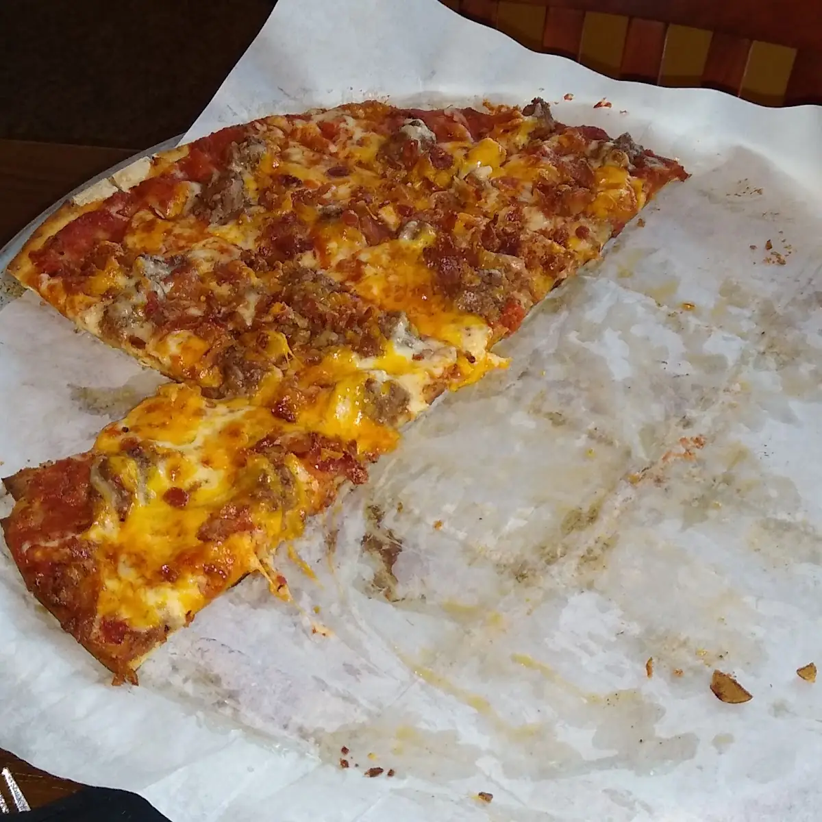 Bacon Cheeseburger Pizza