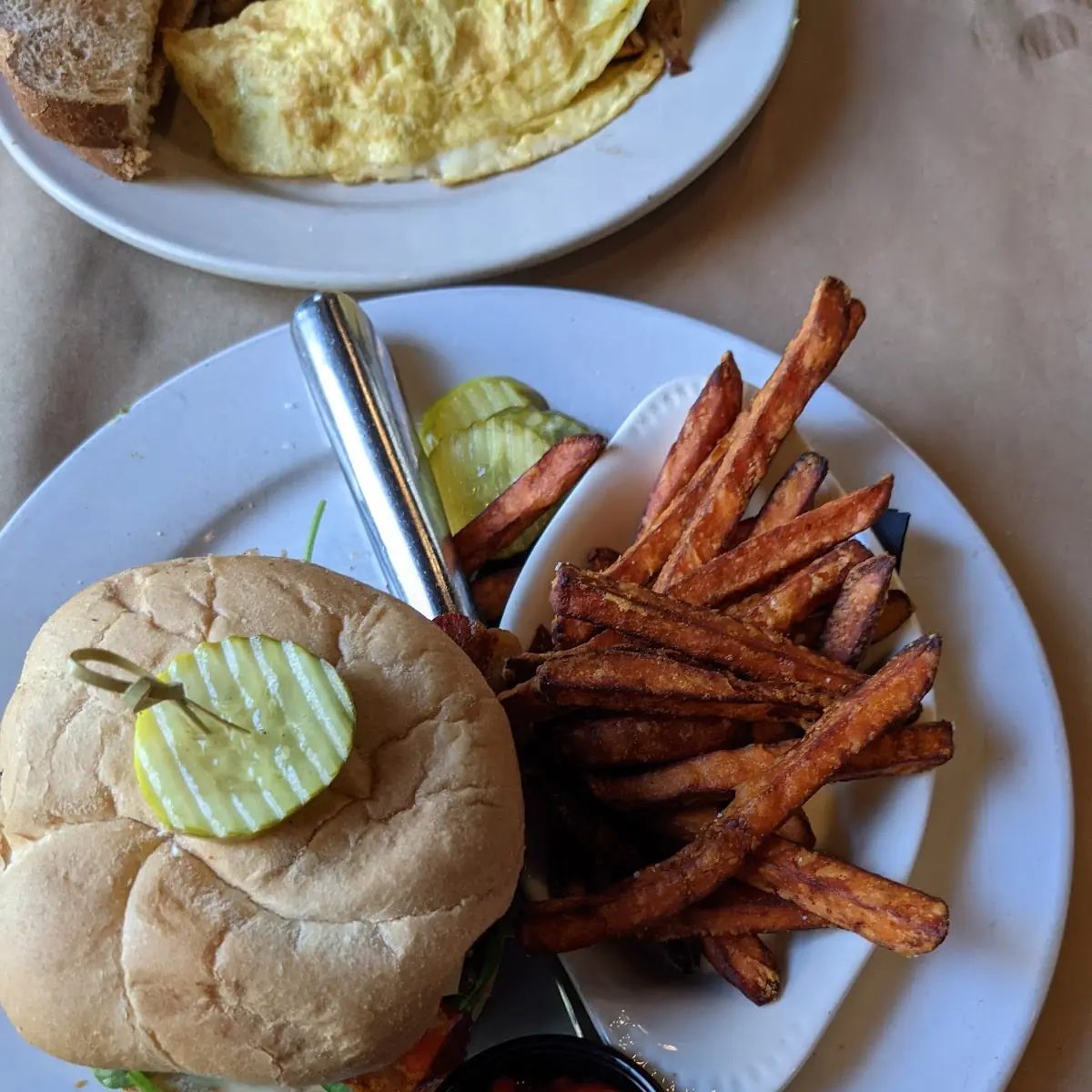 Kids Cheese Burger & Fries