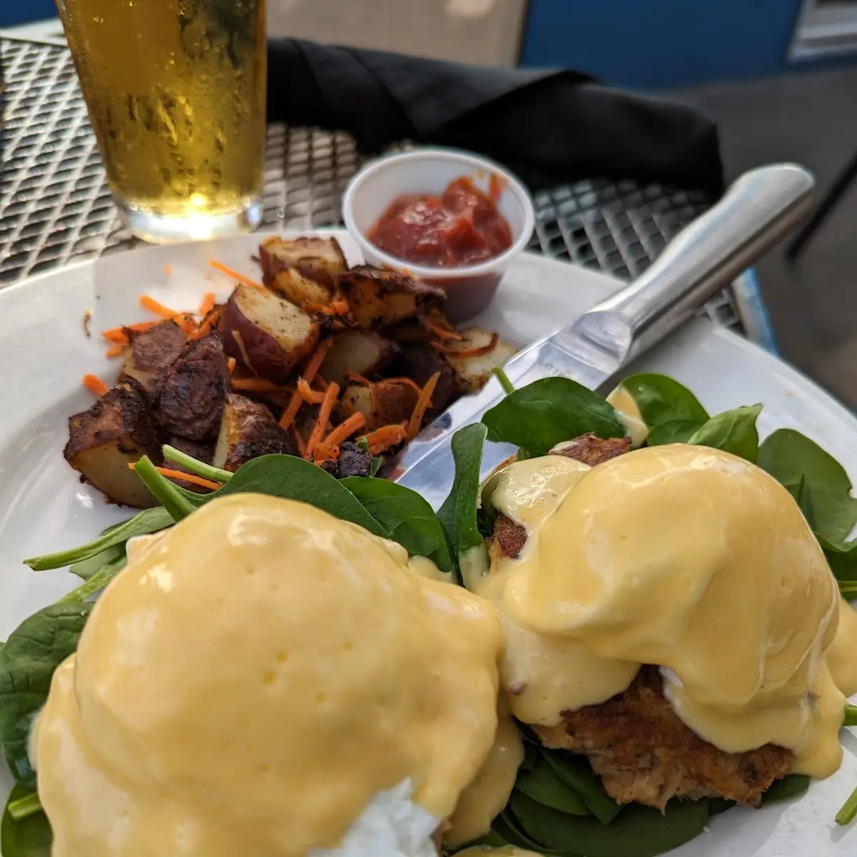 Crab Cake and Spinach Benedict