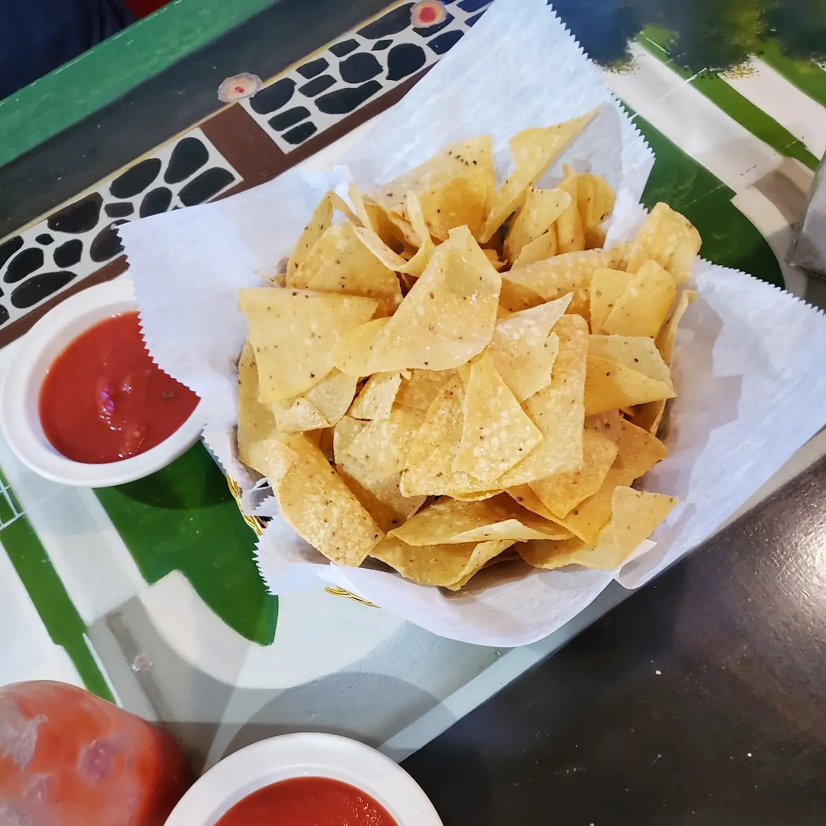 Tortilla Chips & Salsa