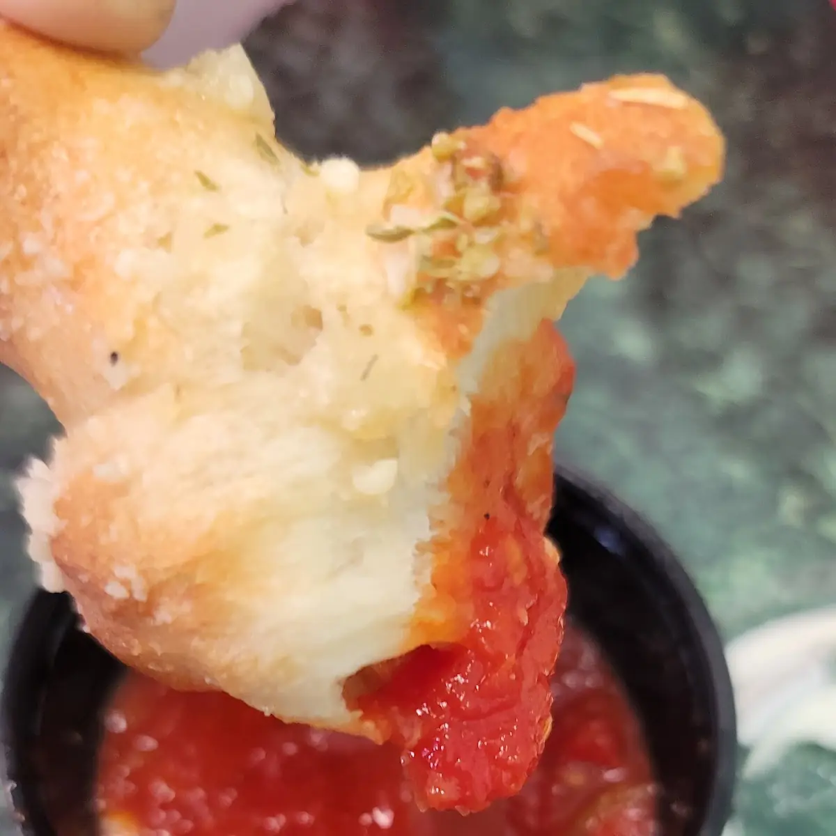 Garlic Knots with Red Sauce