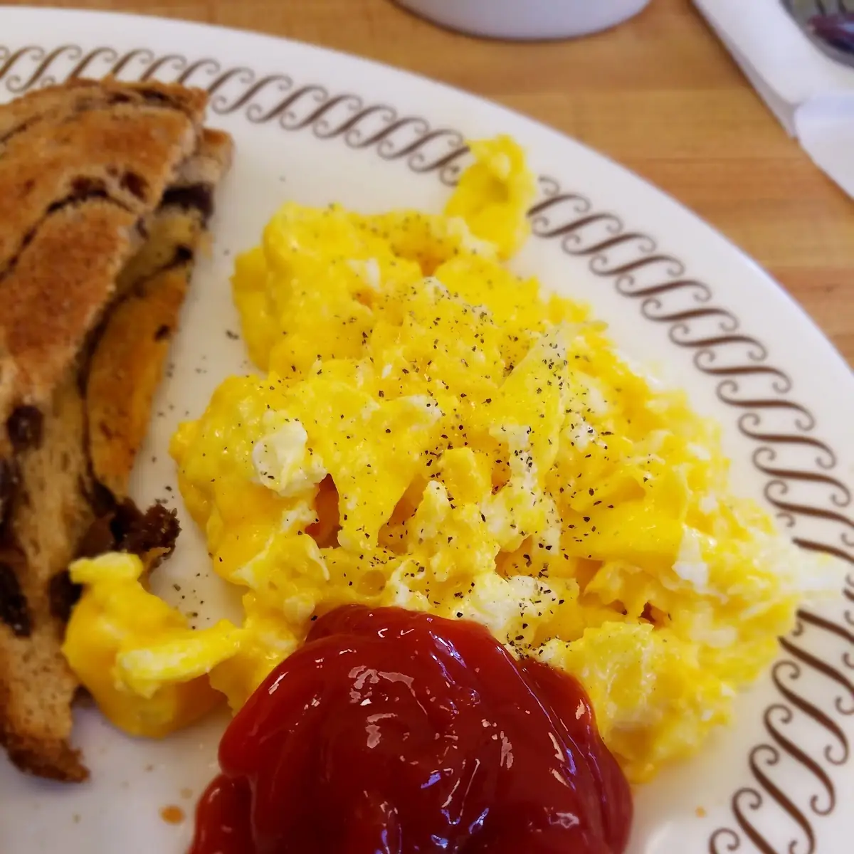 Kid's 1 Scrambled Egg Breakfast