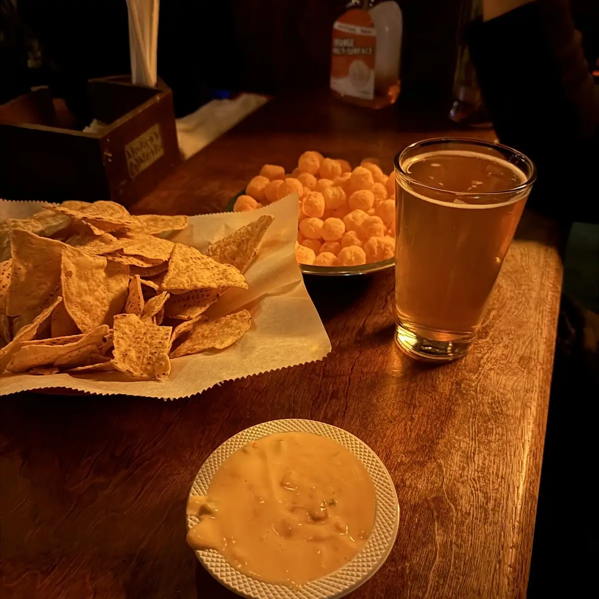 Tortilla Chips Queso
