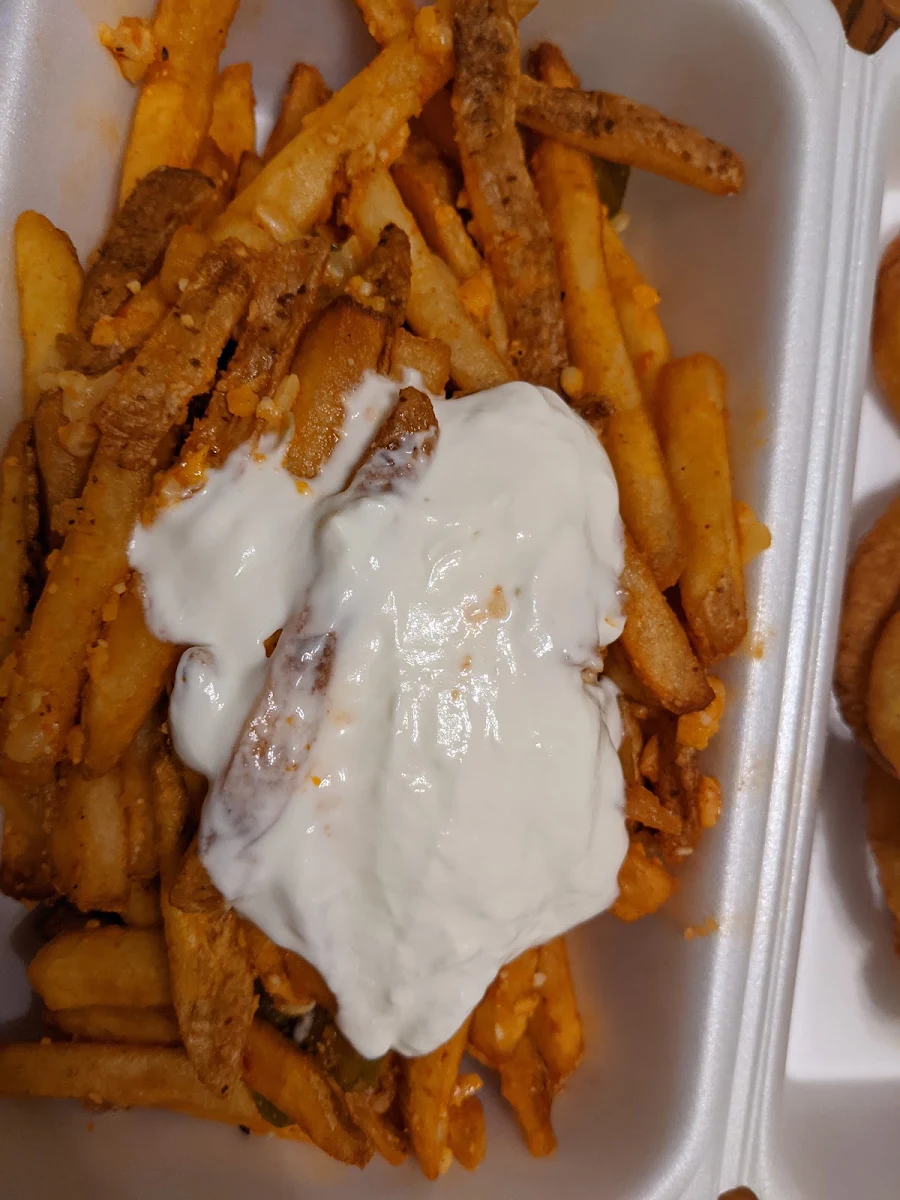Basha Taxi Fries, Basha Donair & Shawarma
