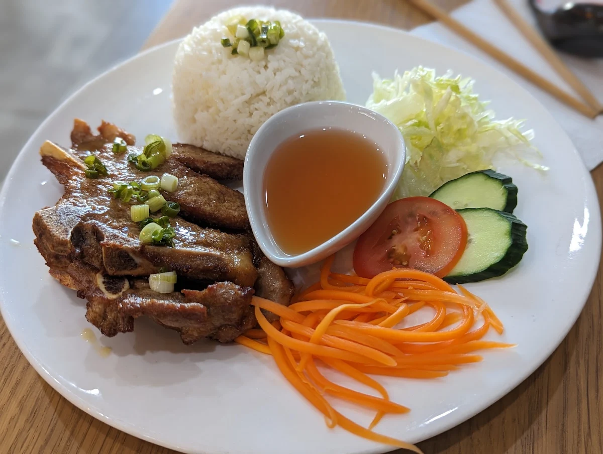 Char Grilled Pork Chop with Rice, Viet'z Eatery