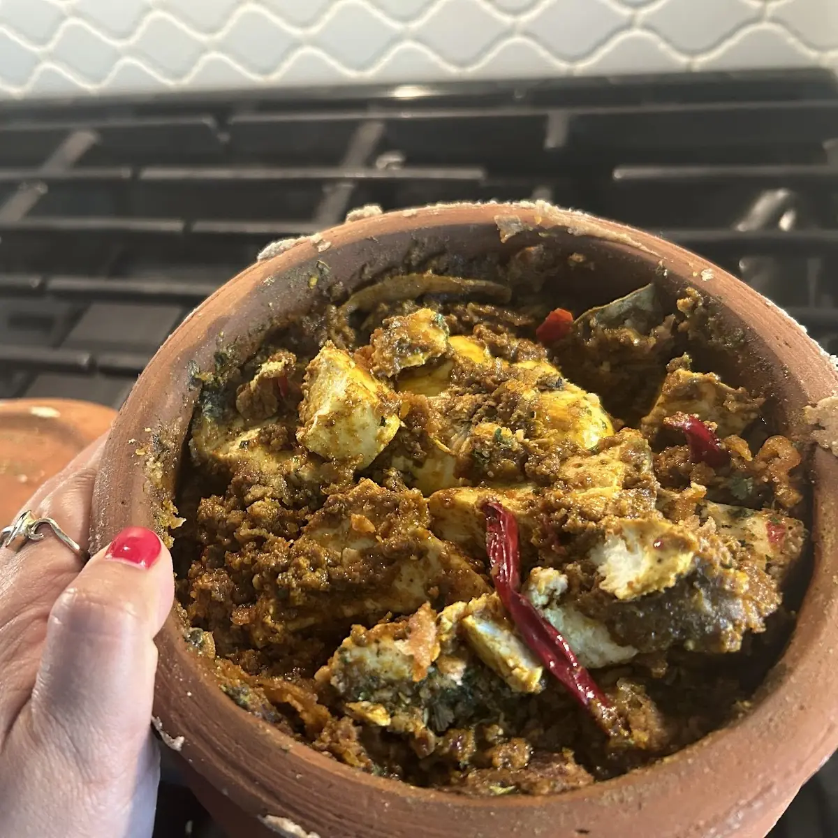 Mutton Bone-In Handi in Mutton Kosha Marinade Includes Reusable Handi