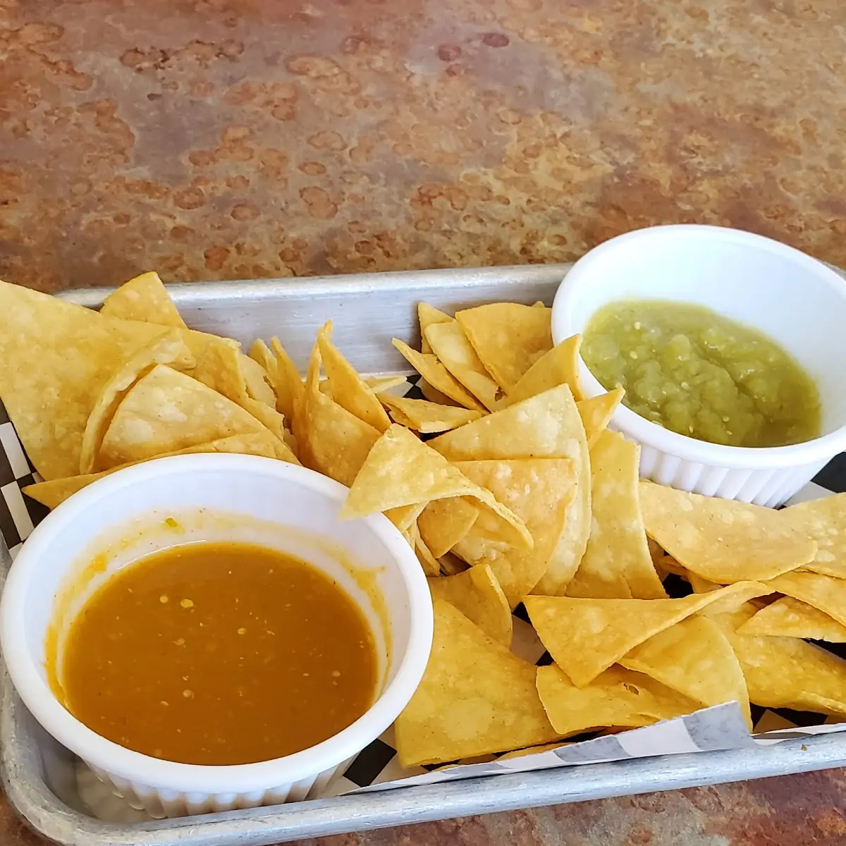 Chips & Queso (Large)