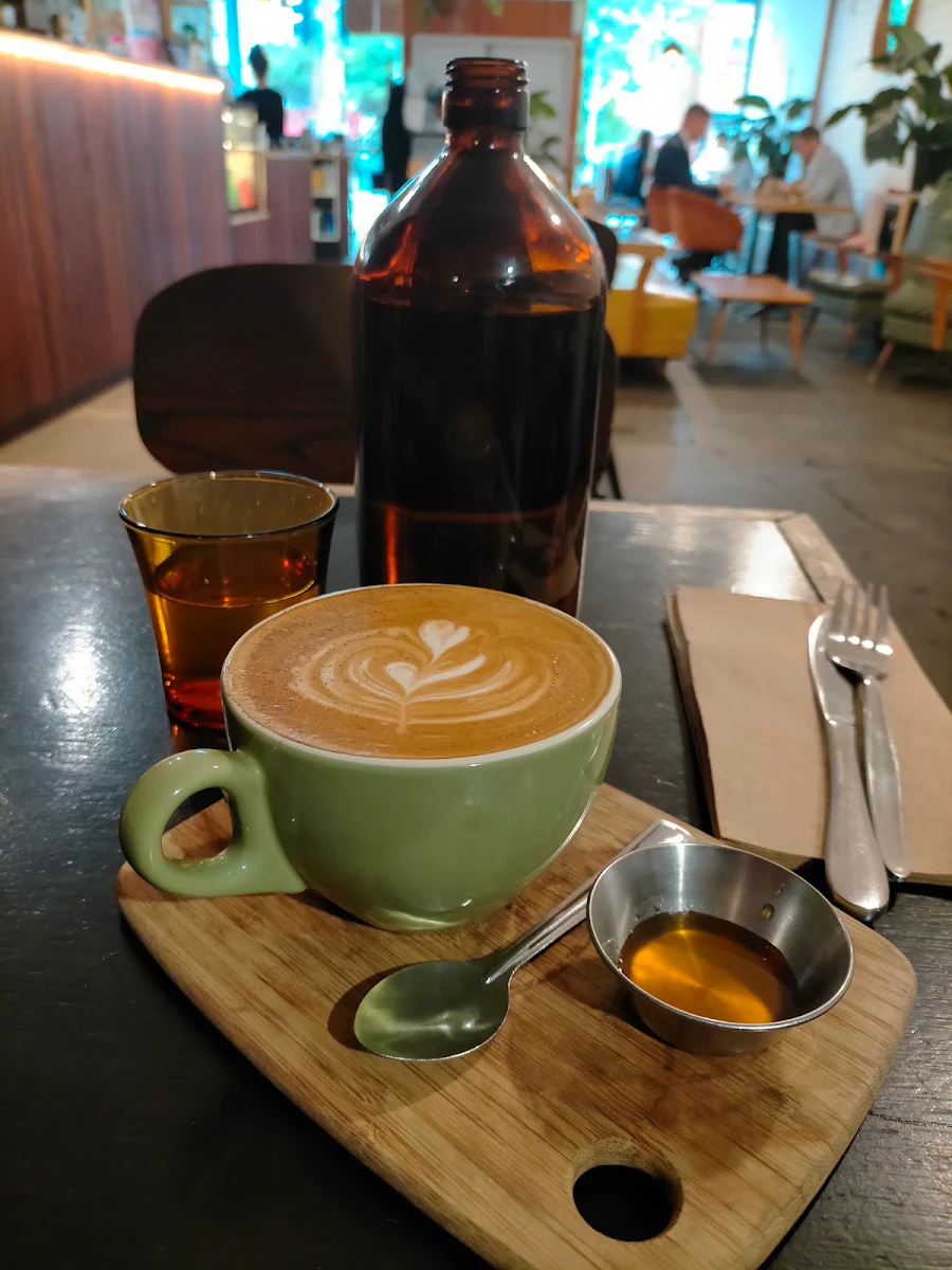 Dirty Chai, WoodHouse Cafe