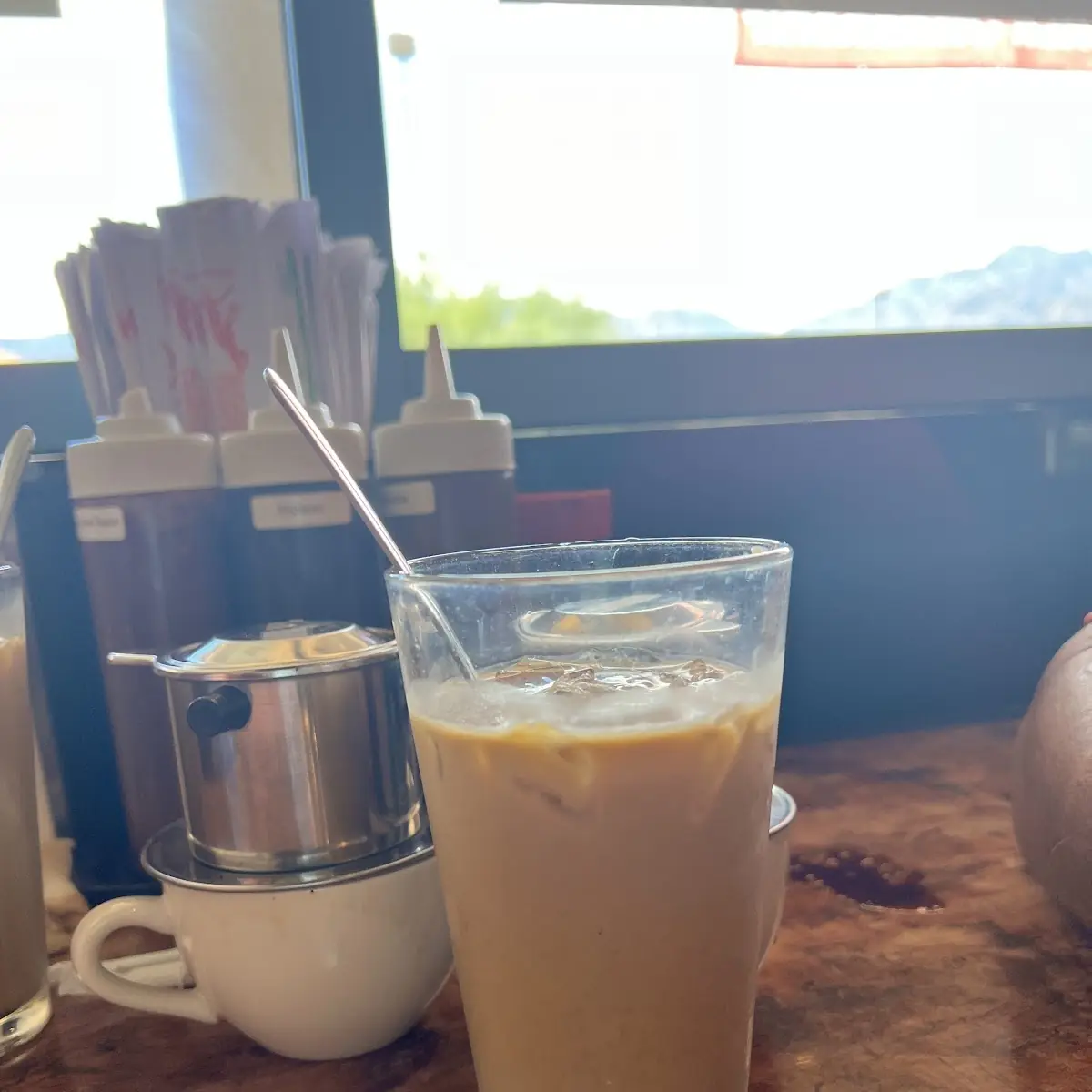 Cà Phê Đá Vietnamese Iced Coffee