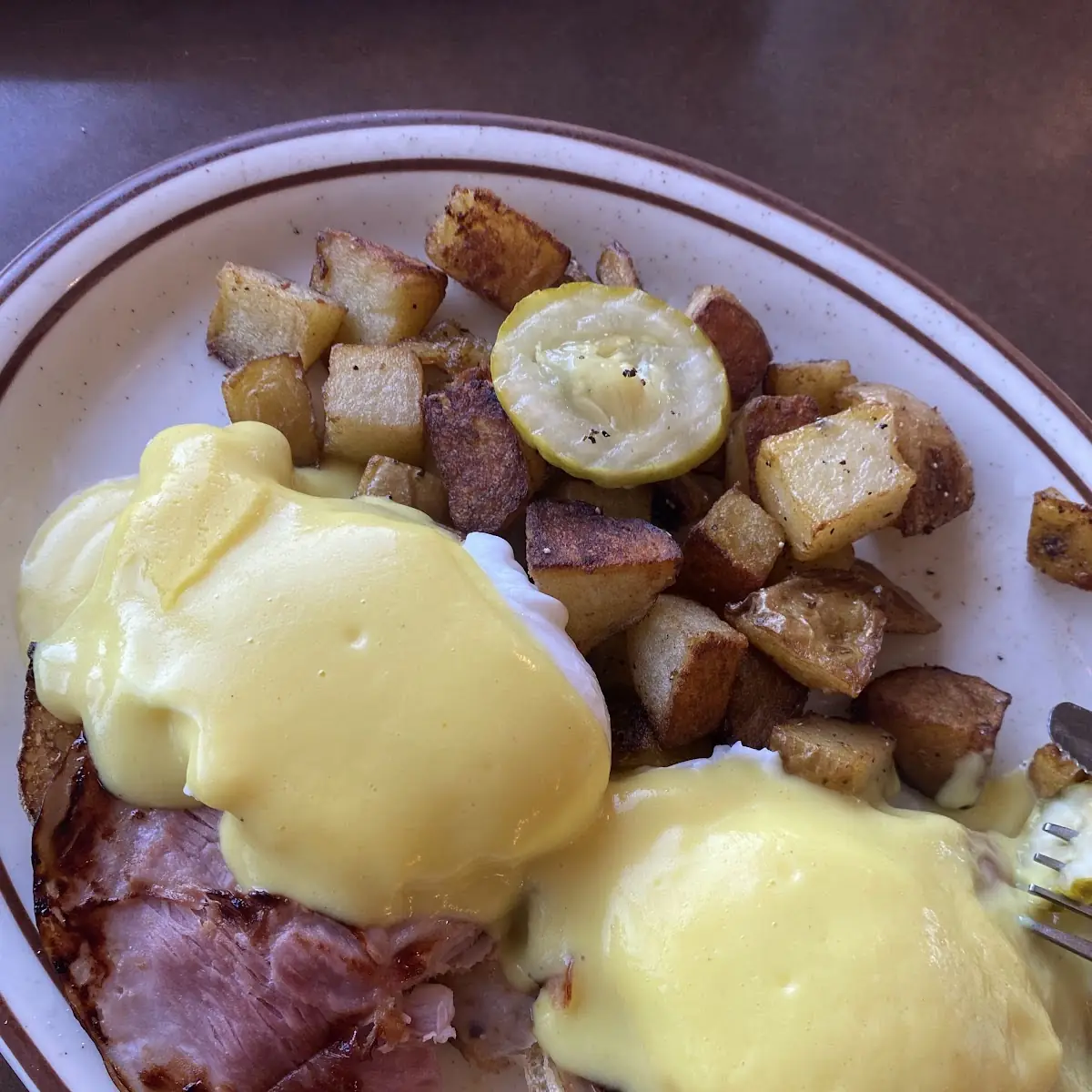 Biscuits & Gravy with 2 Eggs