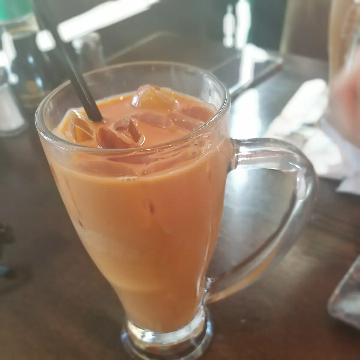 Iced Thai Tea with Ice