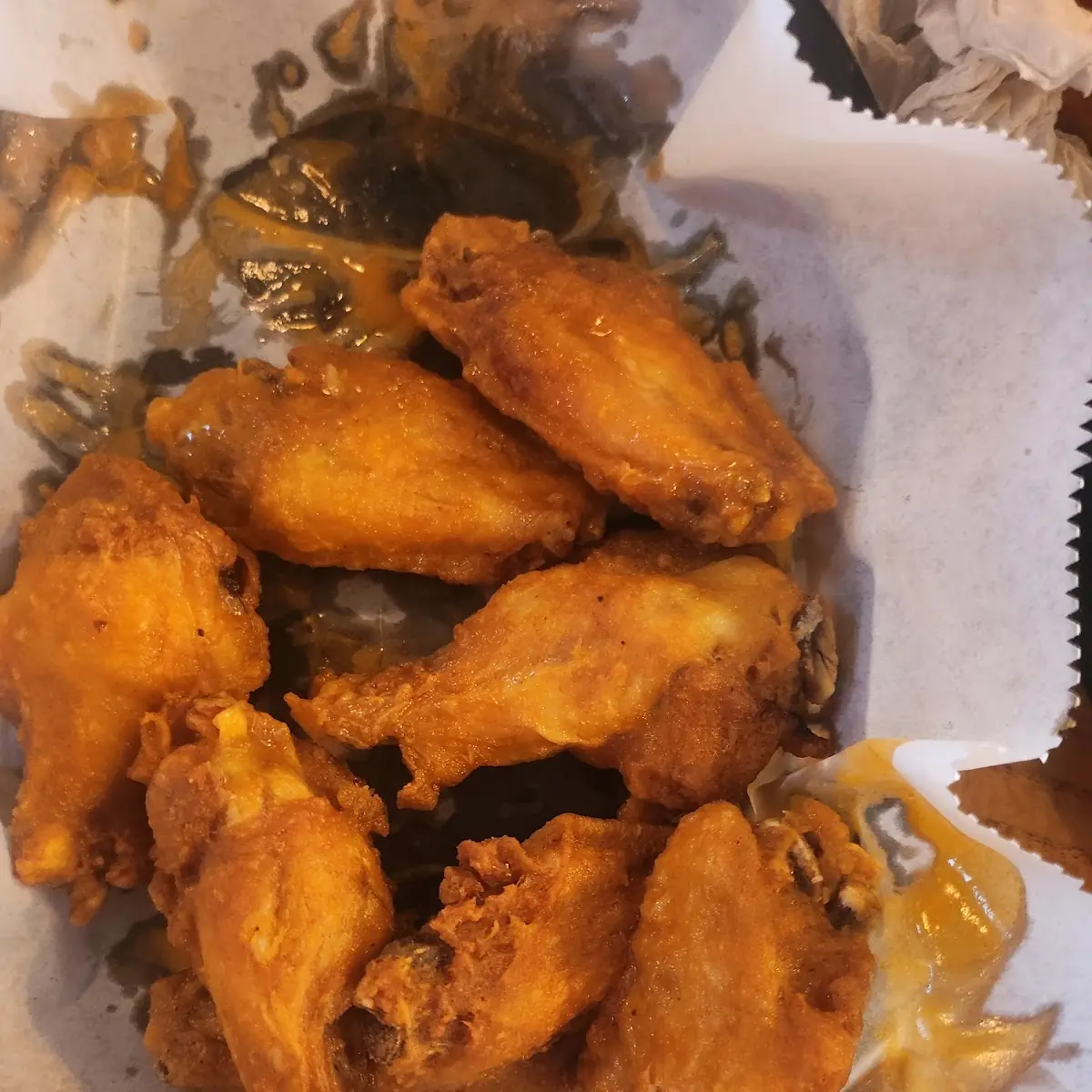 Mild Wings and Fries
