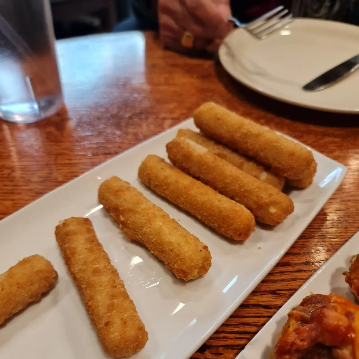 Mozzarella Sticks with Marinara Dipping Sauce