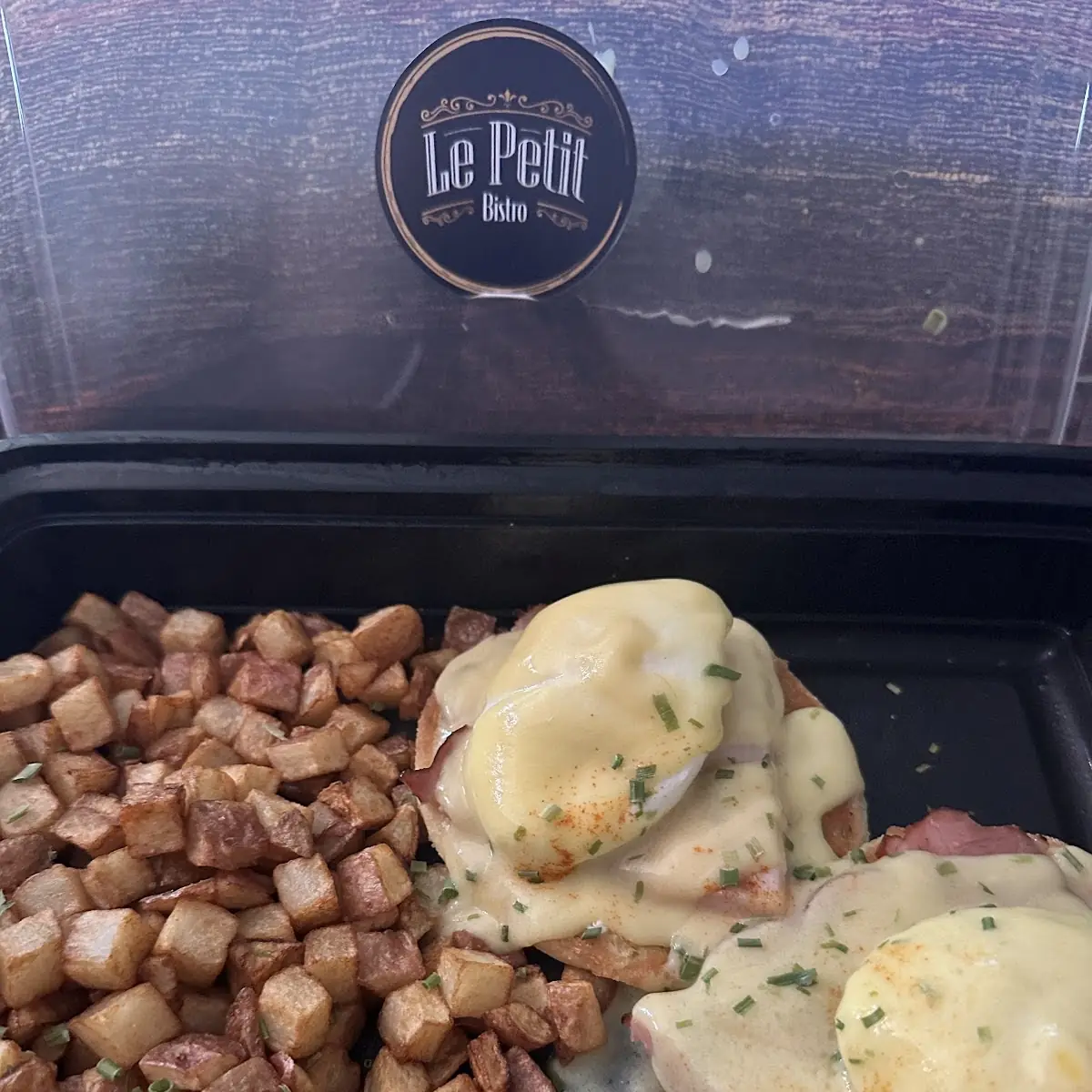 Eggs Benedict