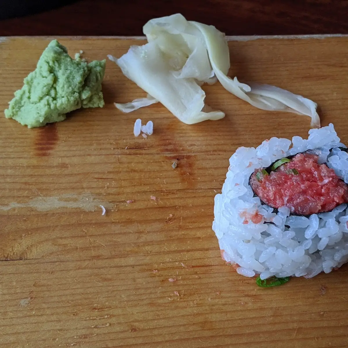 6pc California Roll or Spicy Tuna Roll