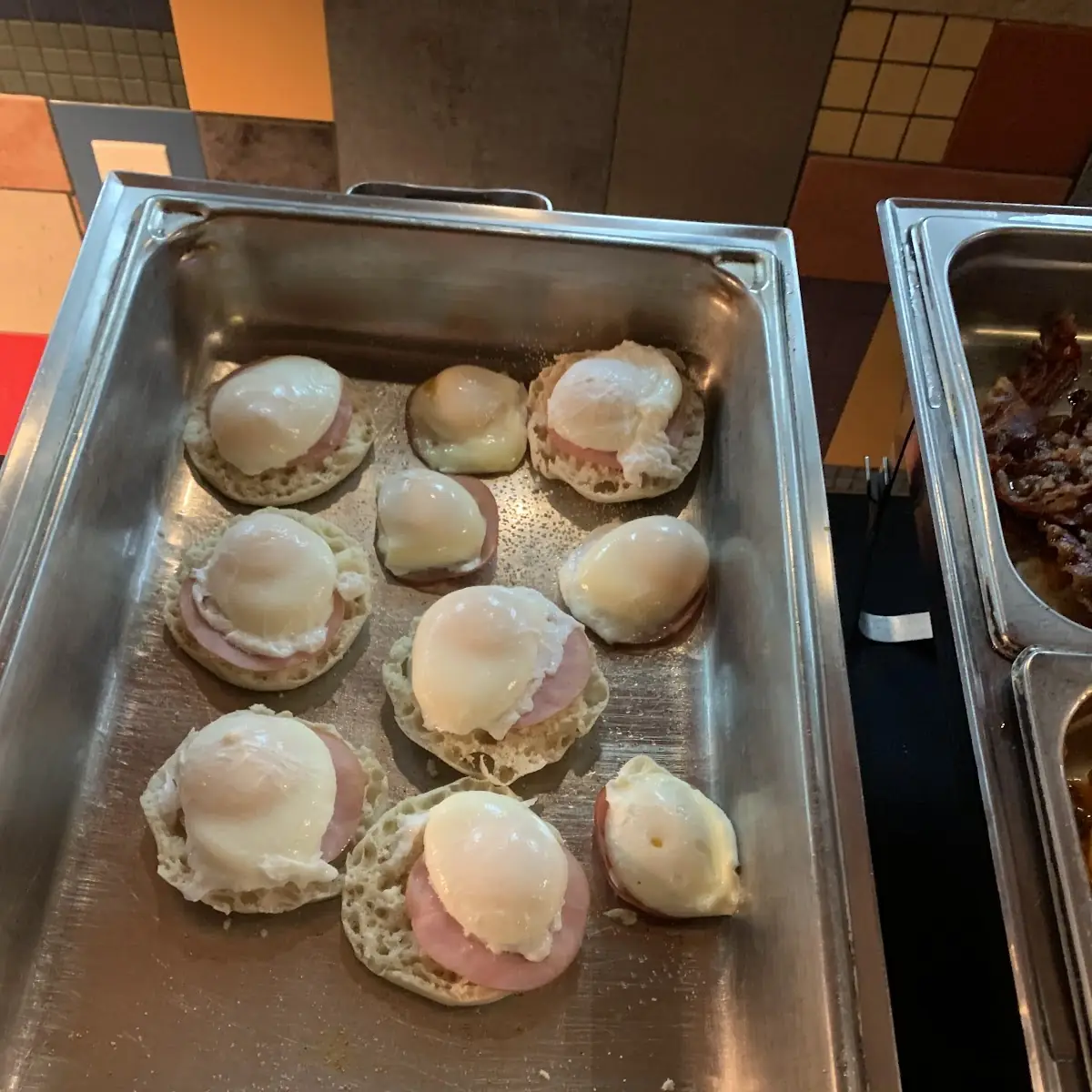 Eggs Benedict