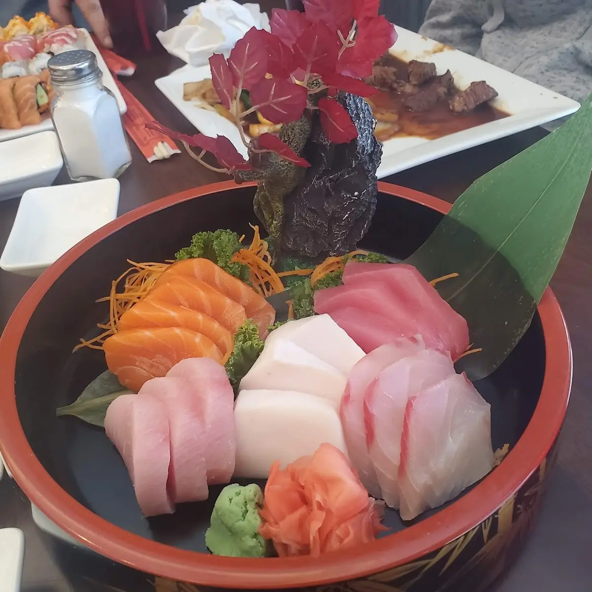 Sashimi Deluxe