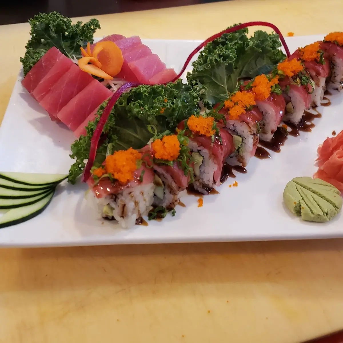 Hawaiian Roll and Tuna Sashimi