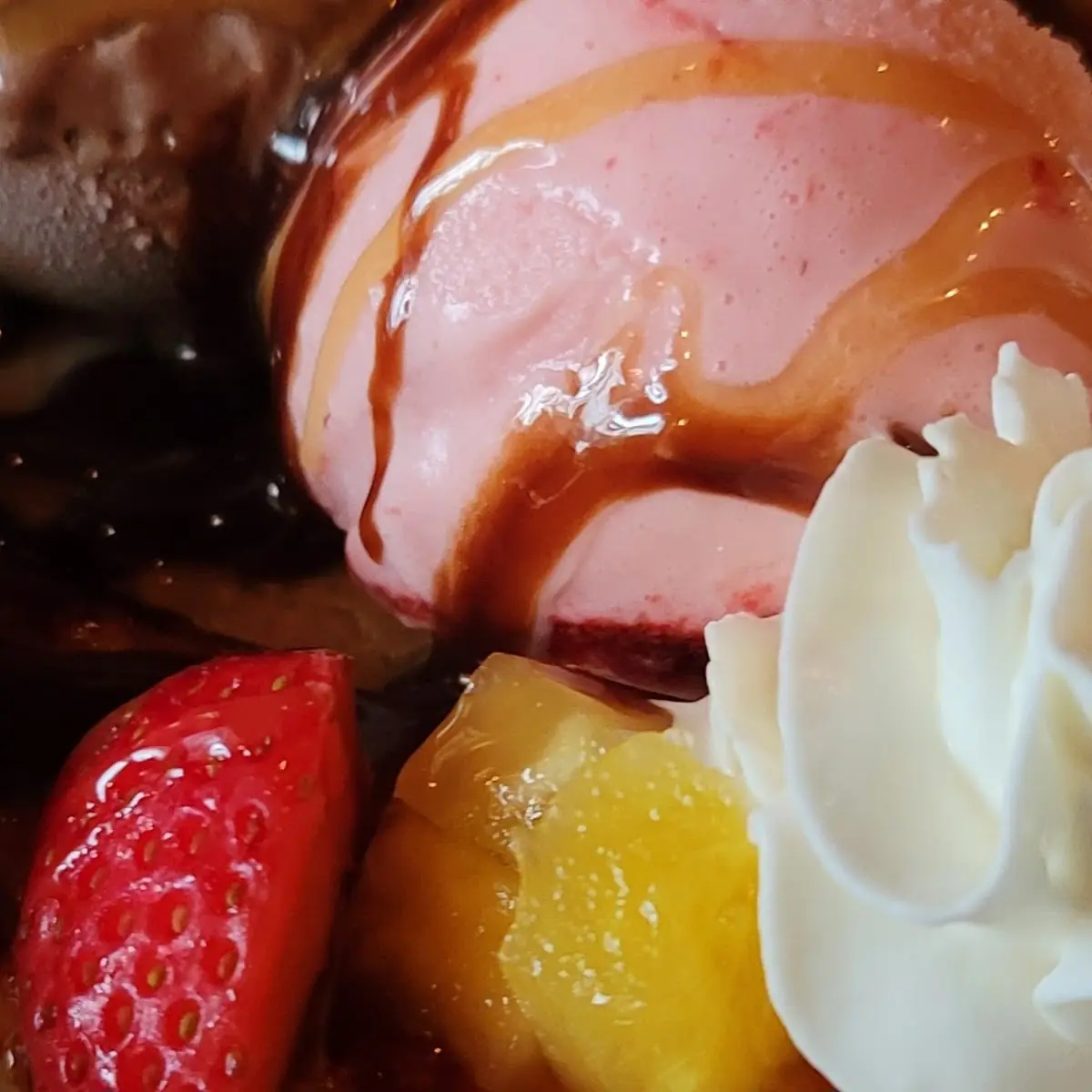The Eclipse Banana Split