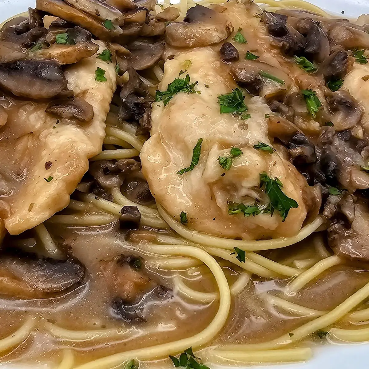 Chicken Marsala Tray
